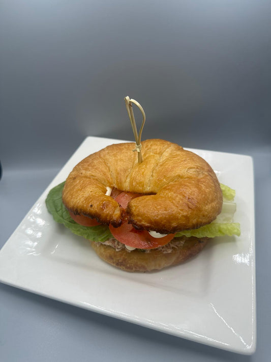 CHICKEN SALAD SANDWICH